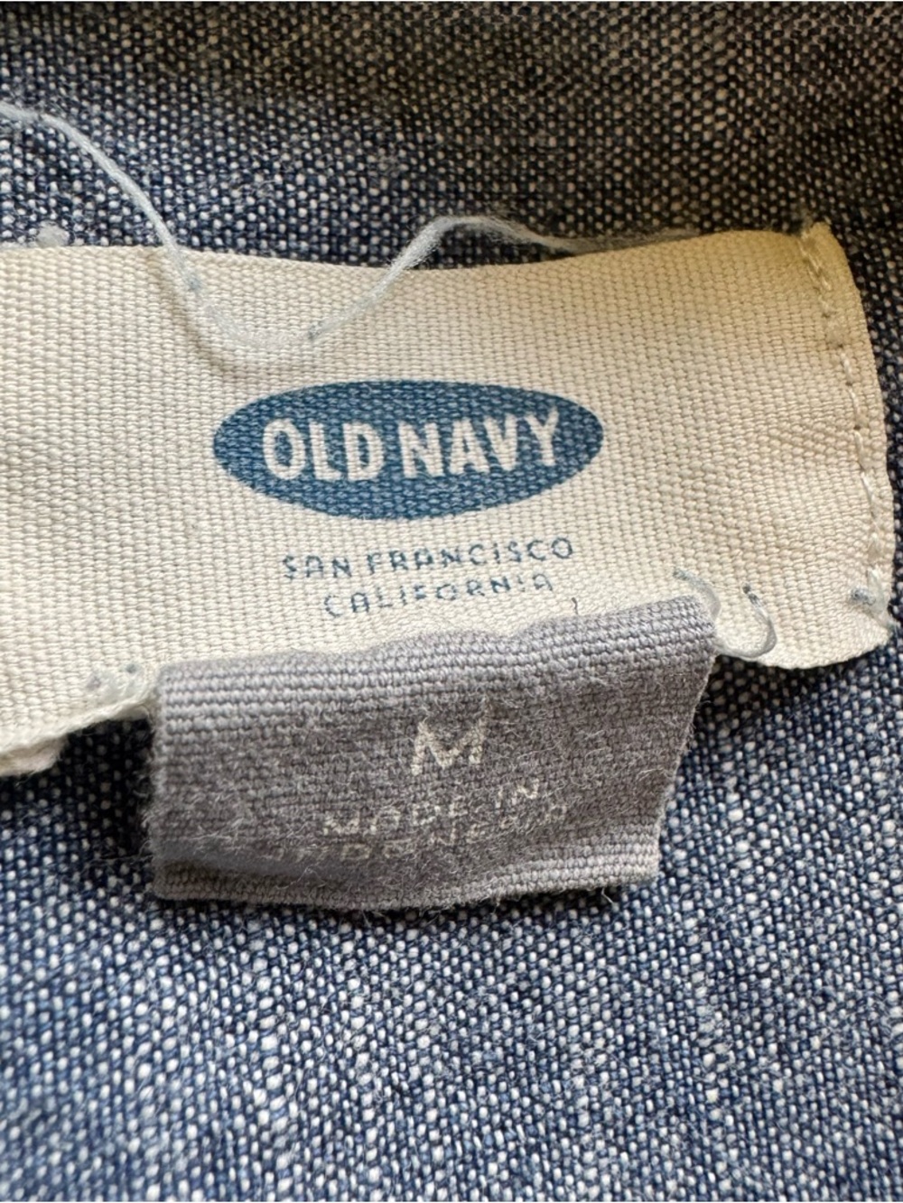 100% Cotton Old Navy Button Down Long Sleeve Shirts Lot of Three - Picture 9 of 13